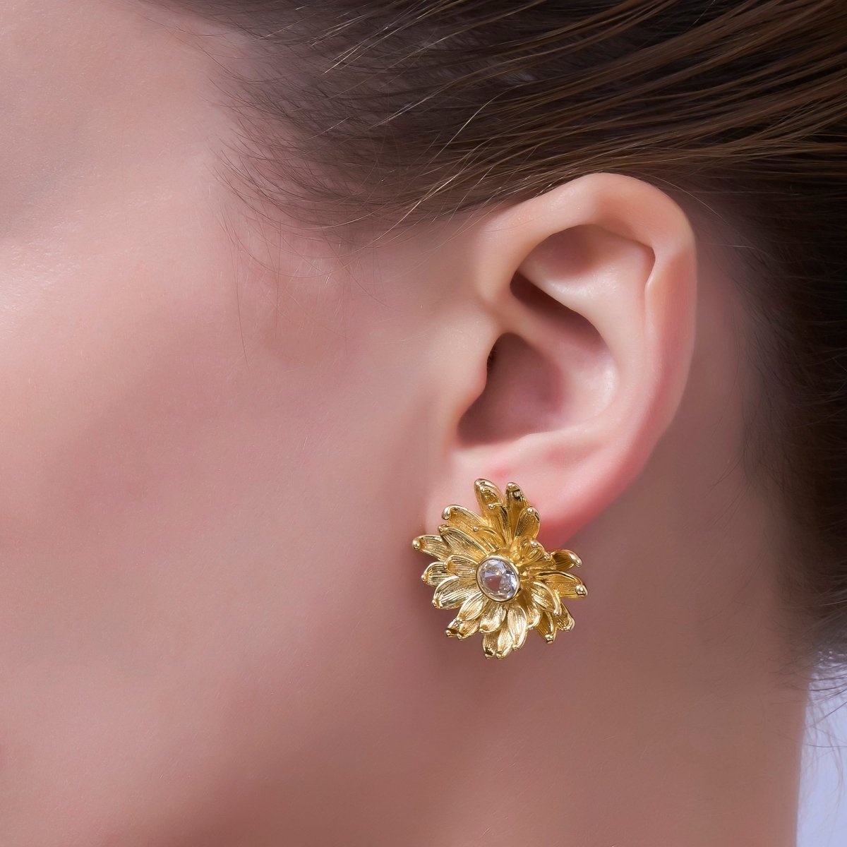 24K Gold Filled 27mm Clear Round CZ Flower Textured Stud Earrings | AI498