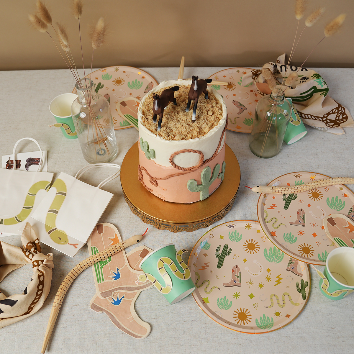 Western Boot Napkins – Cowboy Party Table Napkins (x 12)