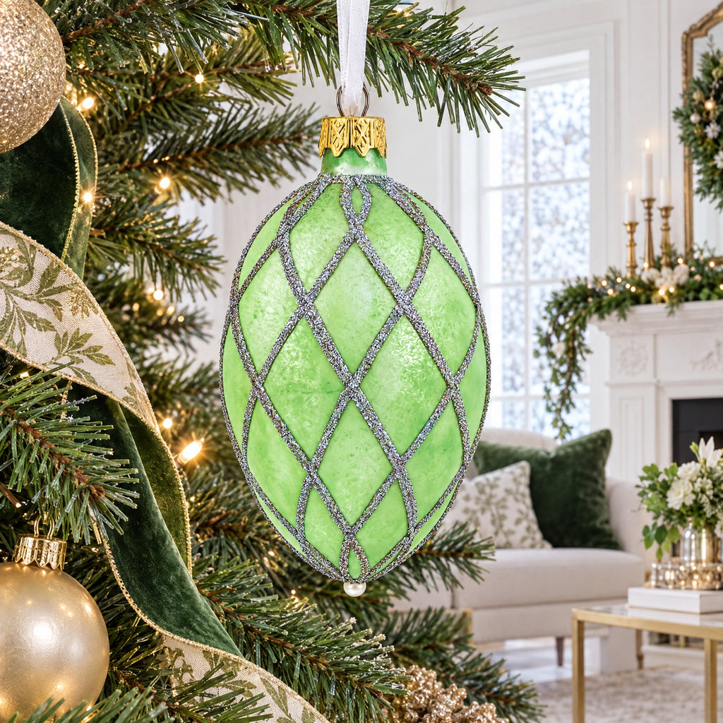 1892 Diamond Trellis Royal Egg Glass Ornament 4 Inches